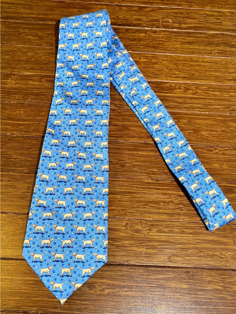 VINEYARD VINES MENS BLUE 100% SILK CLASSIC NECK TIE YELLOW LAB GOLDEN RETRIEVER